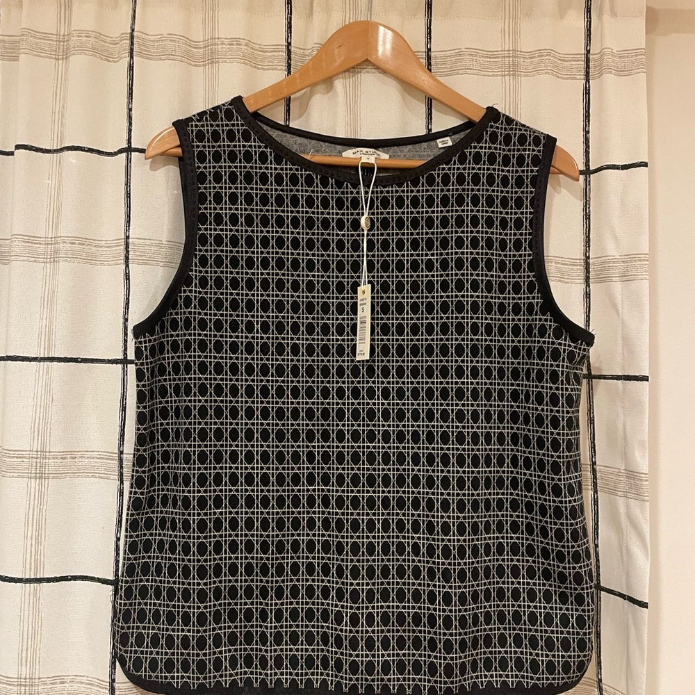 Elegant Black and White Women's Top